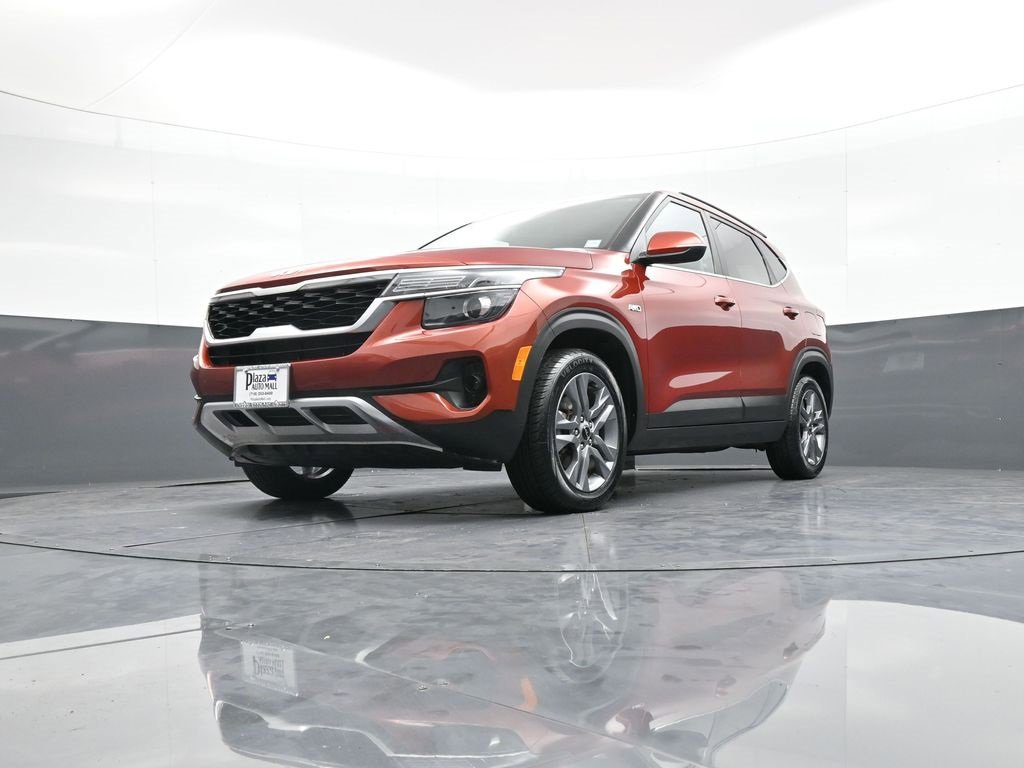 Certified 2022 Kia Seltos S image 25