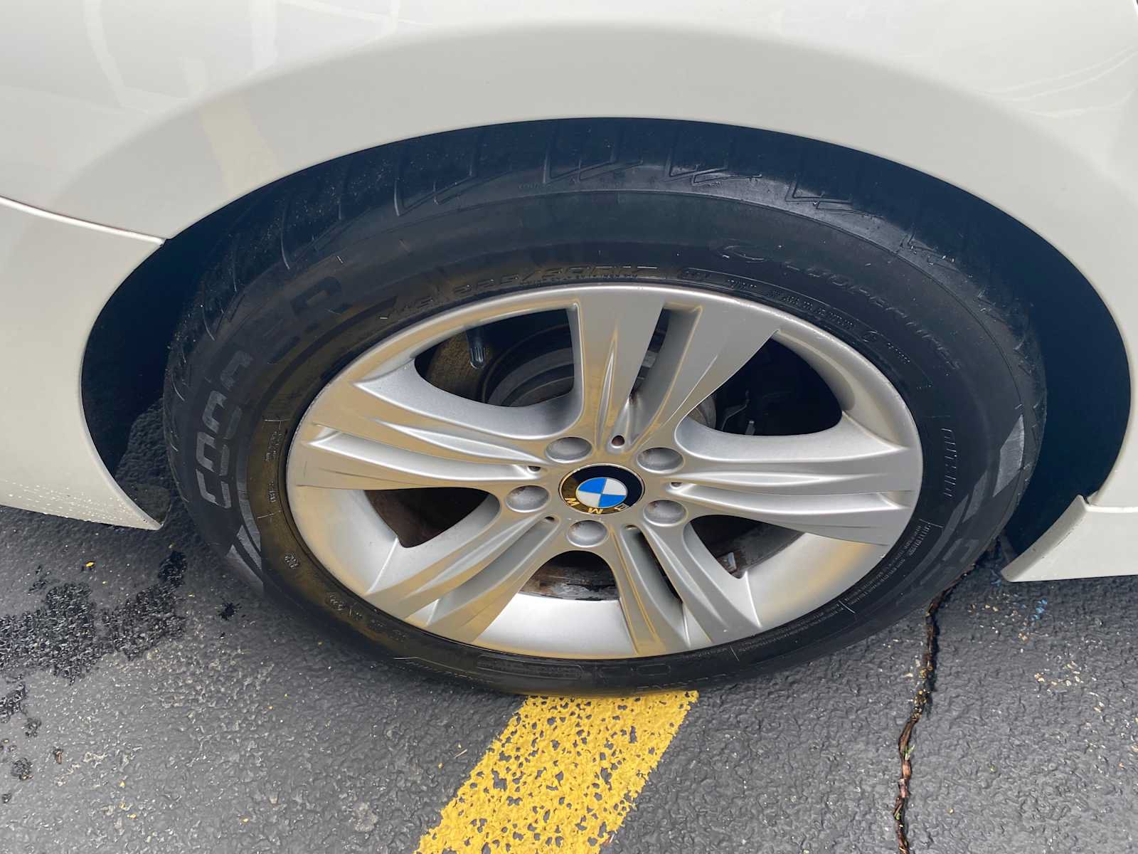 Used 2017 BMW 330i Sedan RWD image 34