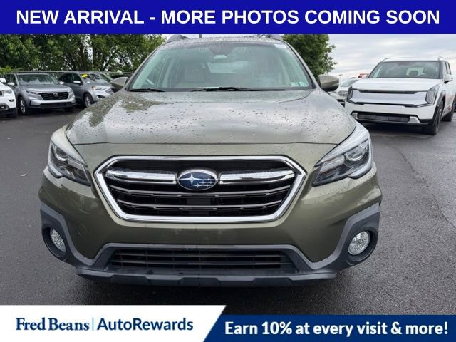 Used 2019 Subaru Outback 2.5i Limited AWD/4WD image 2