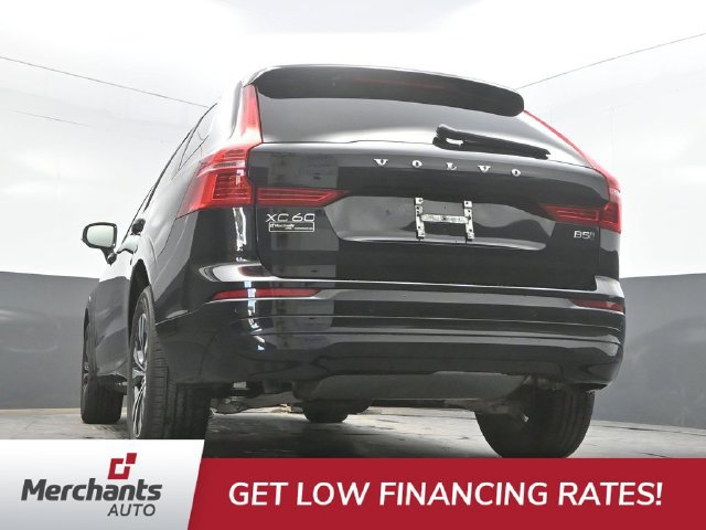 Used 2023 Volvo XC60 B5 Core AWD/4WD image 38