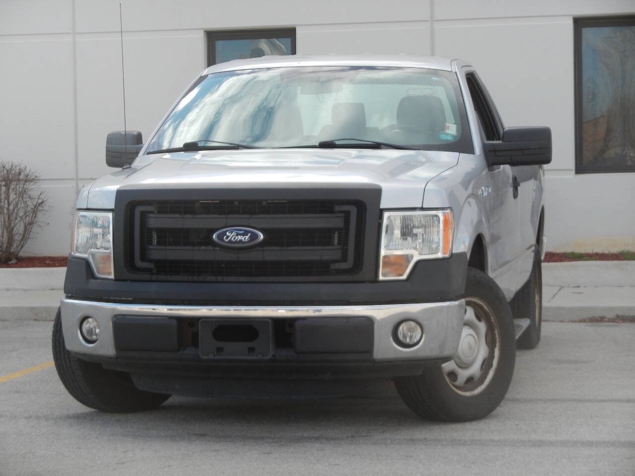 Used 2014 Ford F150 XL w/ Equipment Group 101A Mid RWD image 3