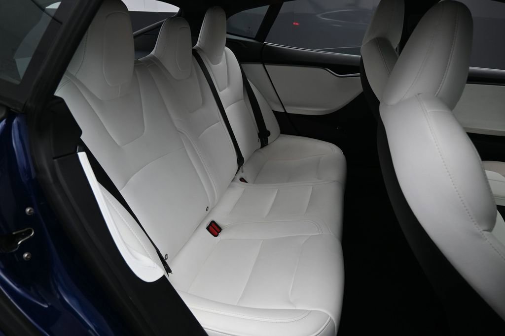 Used 2021 Tesla Model S Long Range AWD/4WD image 34