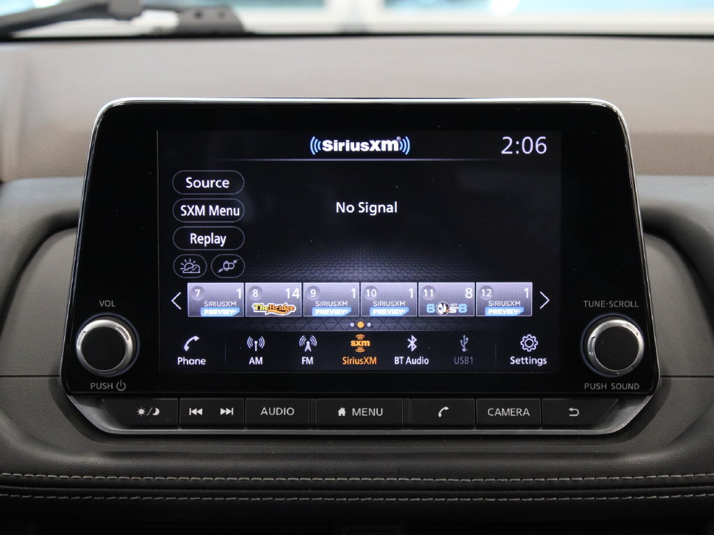 Used 2023 Nissan Rogue SV w/ SV Premium B Package FWD image 22