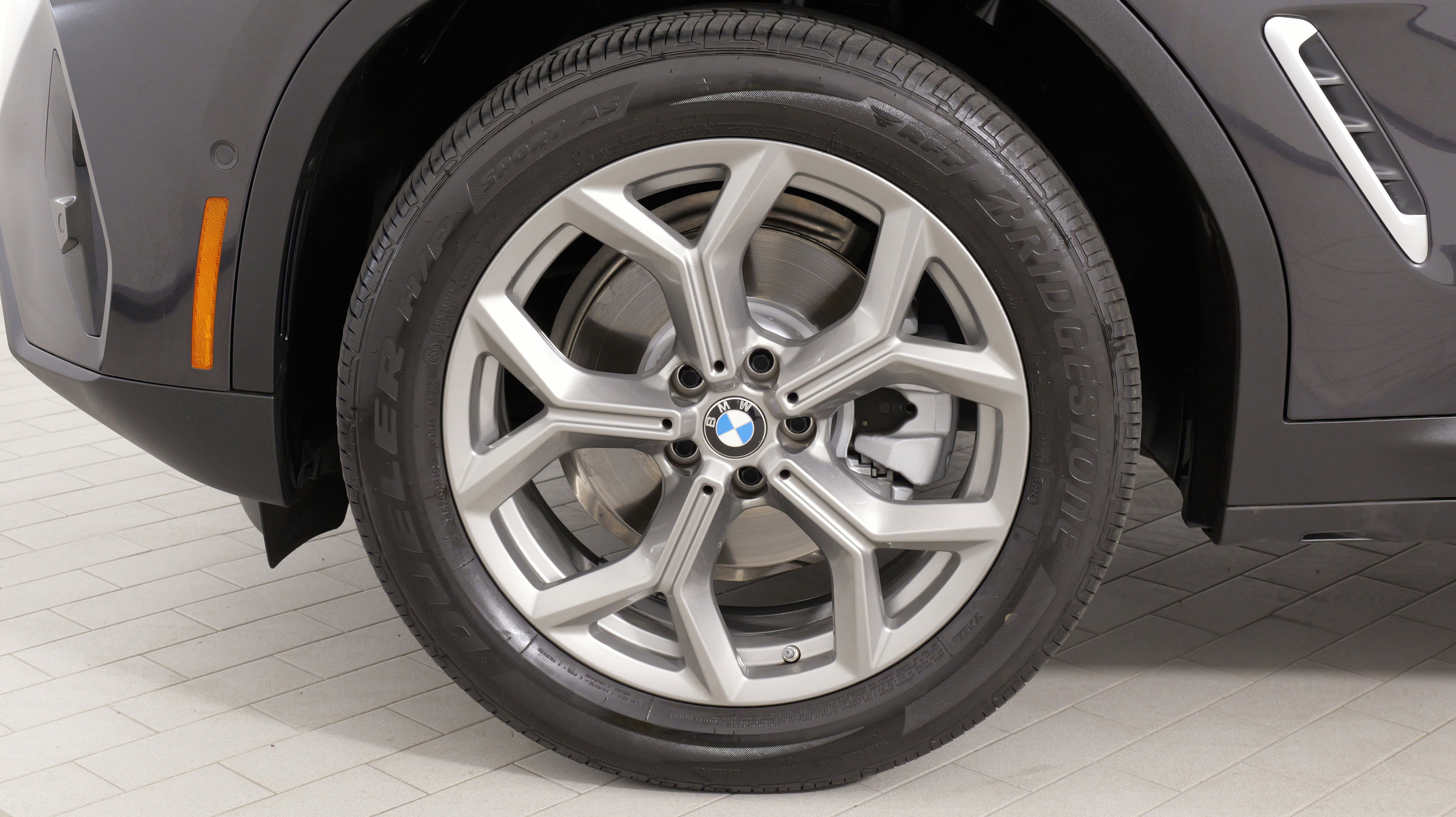 Used 2025 BMW X4 xDrive30i image 62