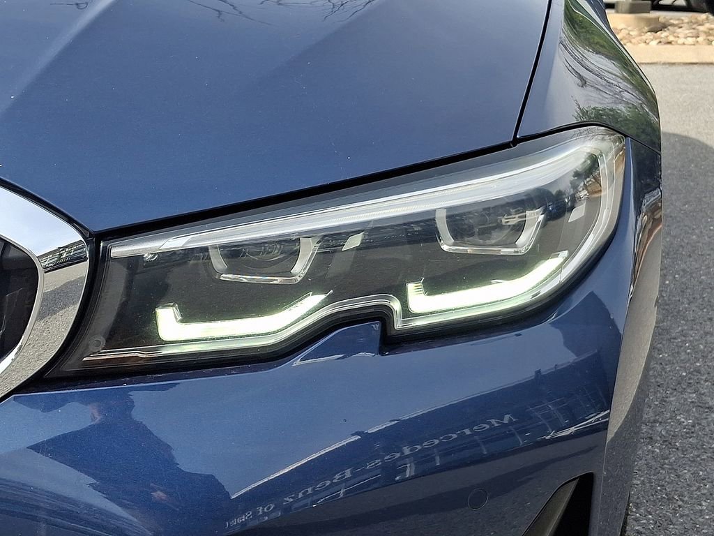 Used 2021 BMW 330i xDrive Sedan w/ Convenience Package image 13