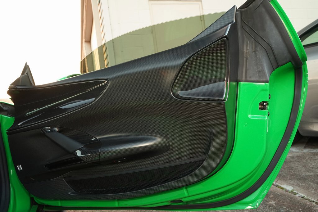 Used 2021 Ferrari SF90 Stradale image 26