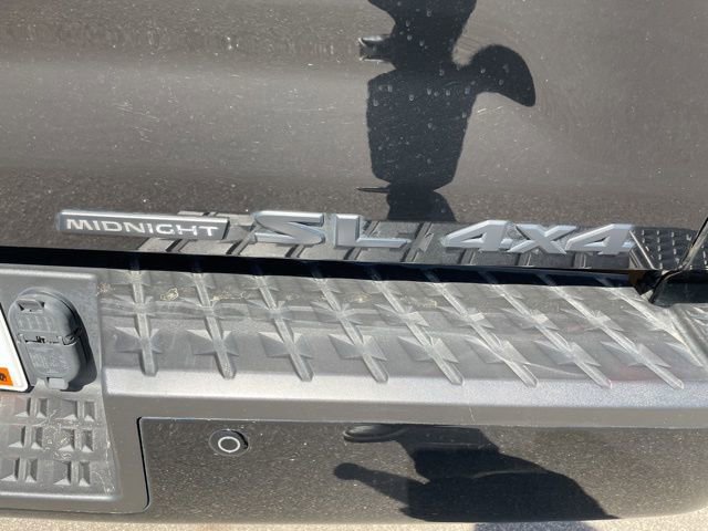 Used 2019 Nissan Titan SL w/ Midnight Edition AWD/4WD image 7