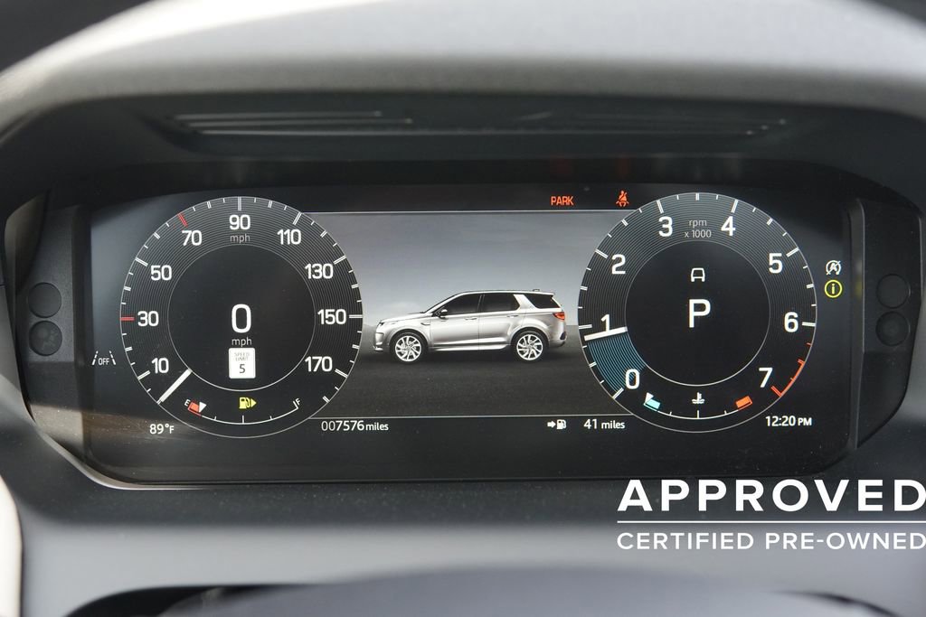 Used 2025 Land Rover Discovery Sport S image 11