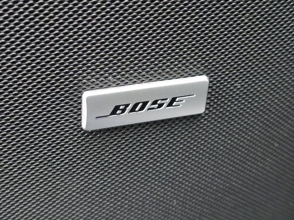 Used 2025 Chevrolet Suburban High Country image 32