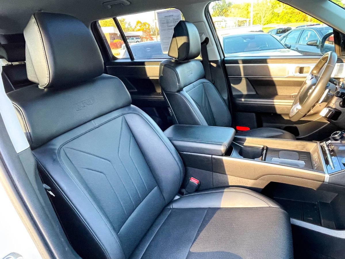 Used 2024 Hyundai Santa Fe XRT image 10