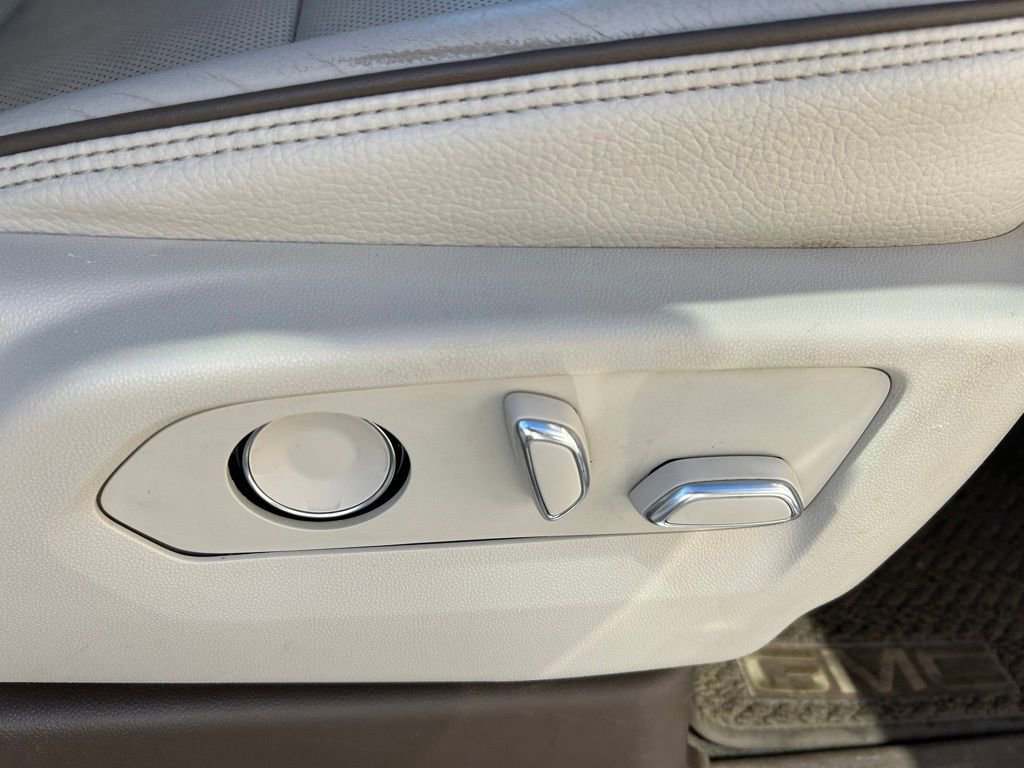 Used 2021 GMC Yukon Denali image 60