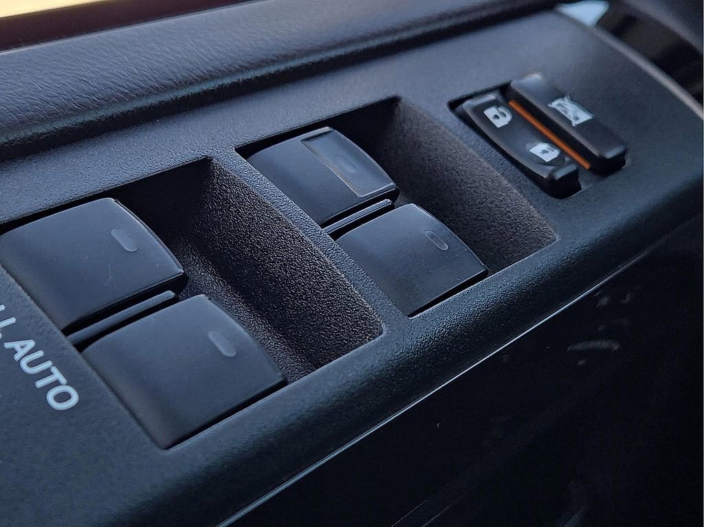 Used 2017 Toyota 4Runner TRD Pro AWD/4WD image 18