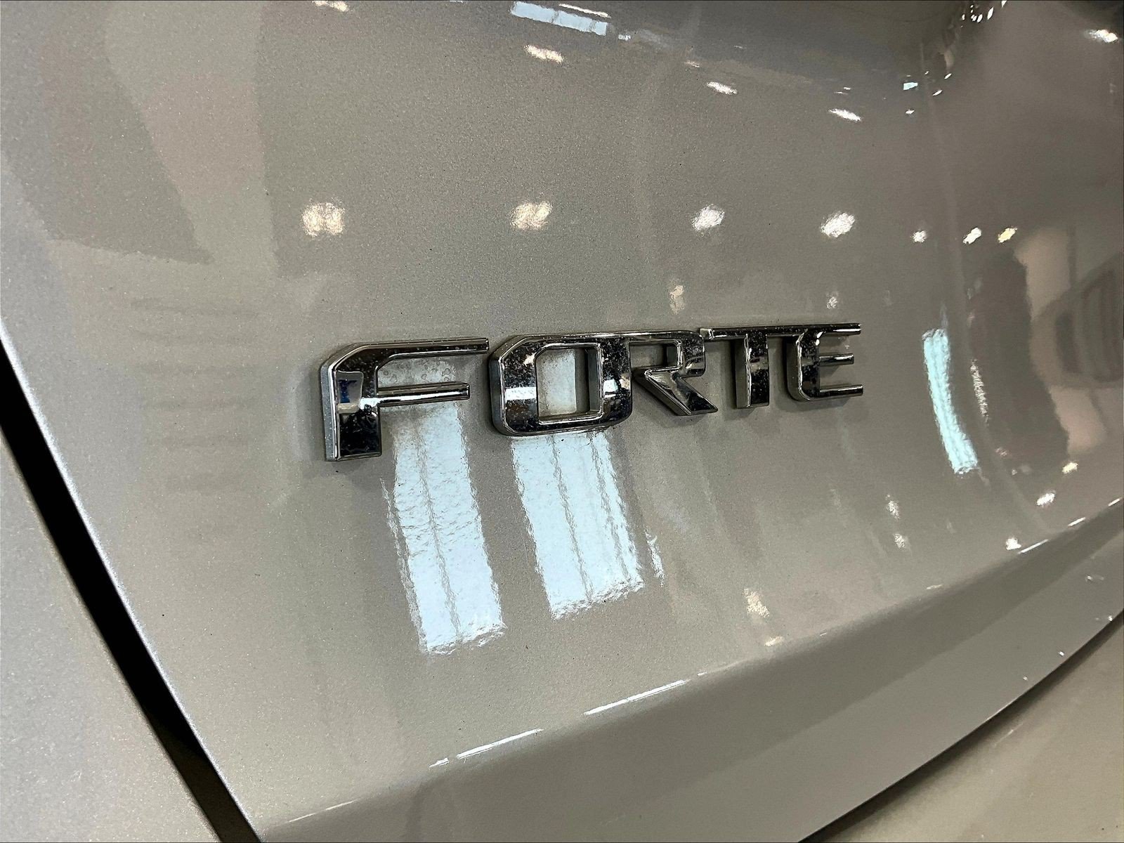 Used 2017 Kia Forte LX FWD image 20