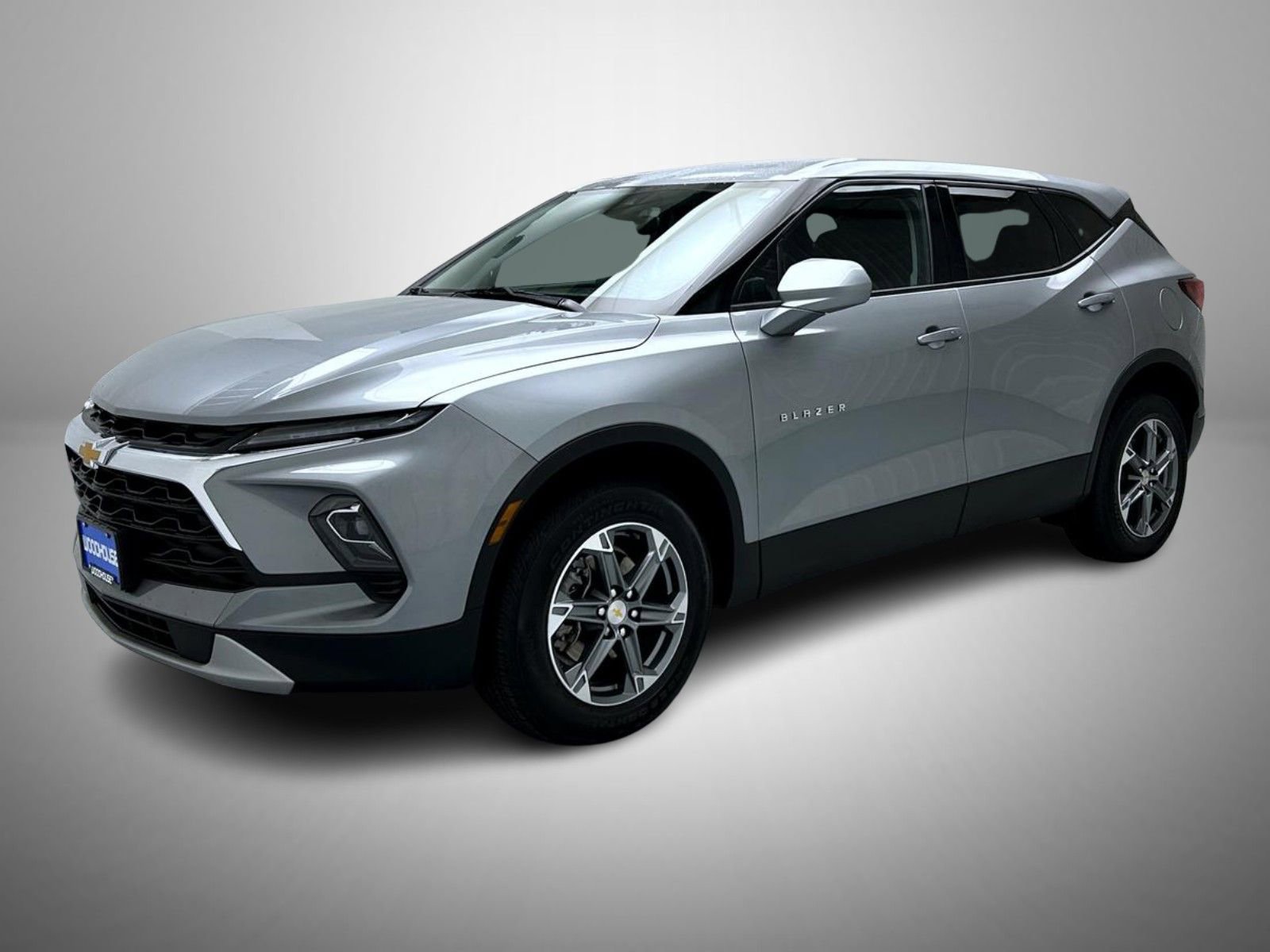 Used 2025 Chevrolet Blazer LT AWD/4WD image 1