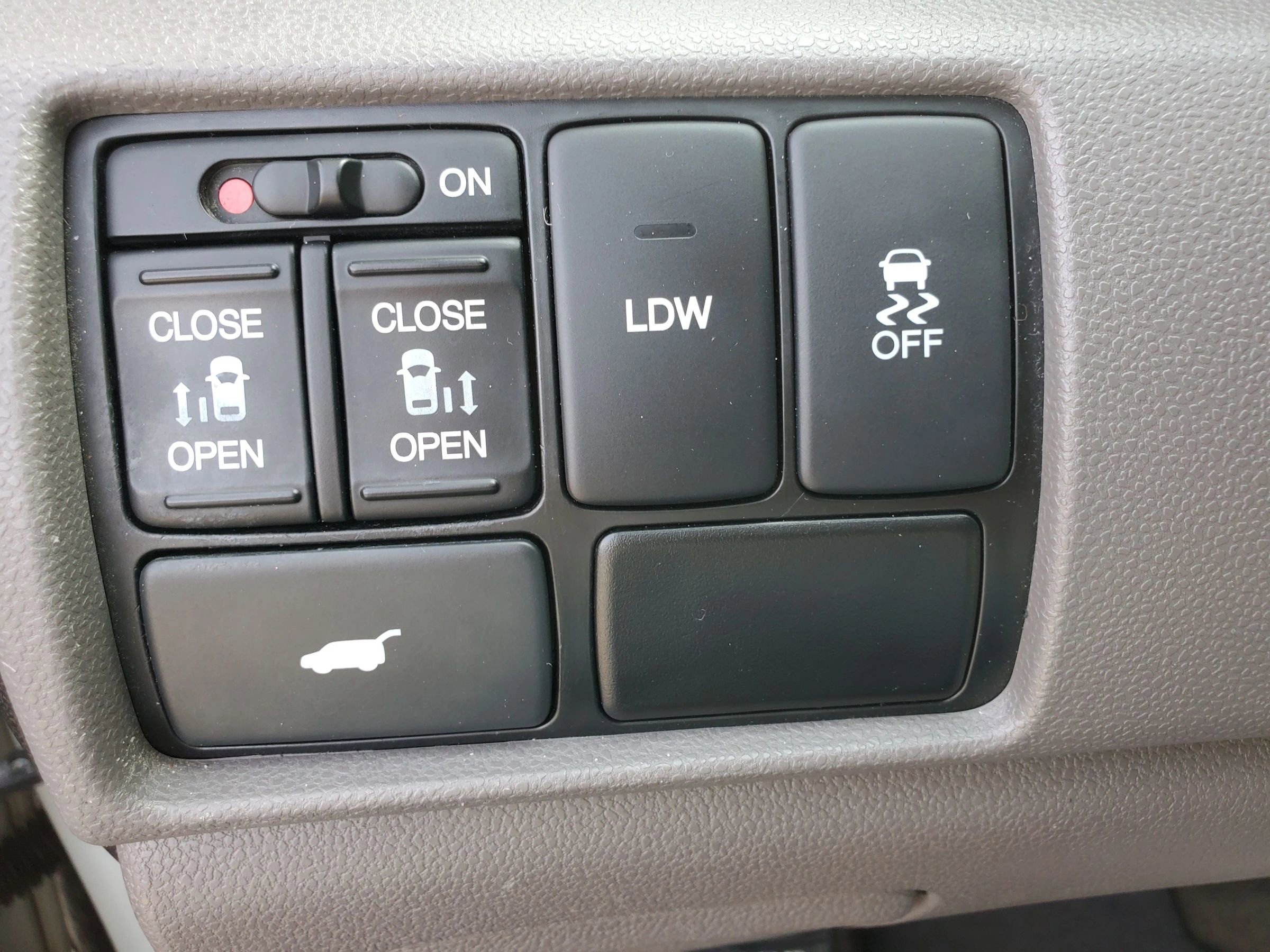 Used 2015 Honda Odyssey EX-L image 40