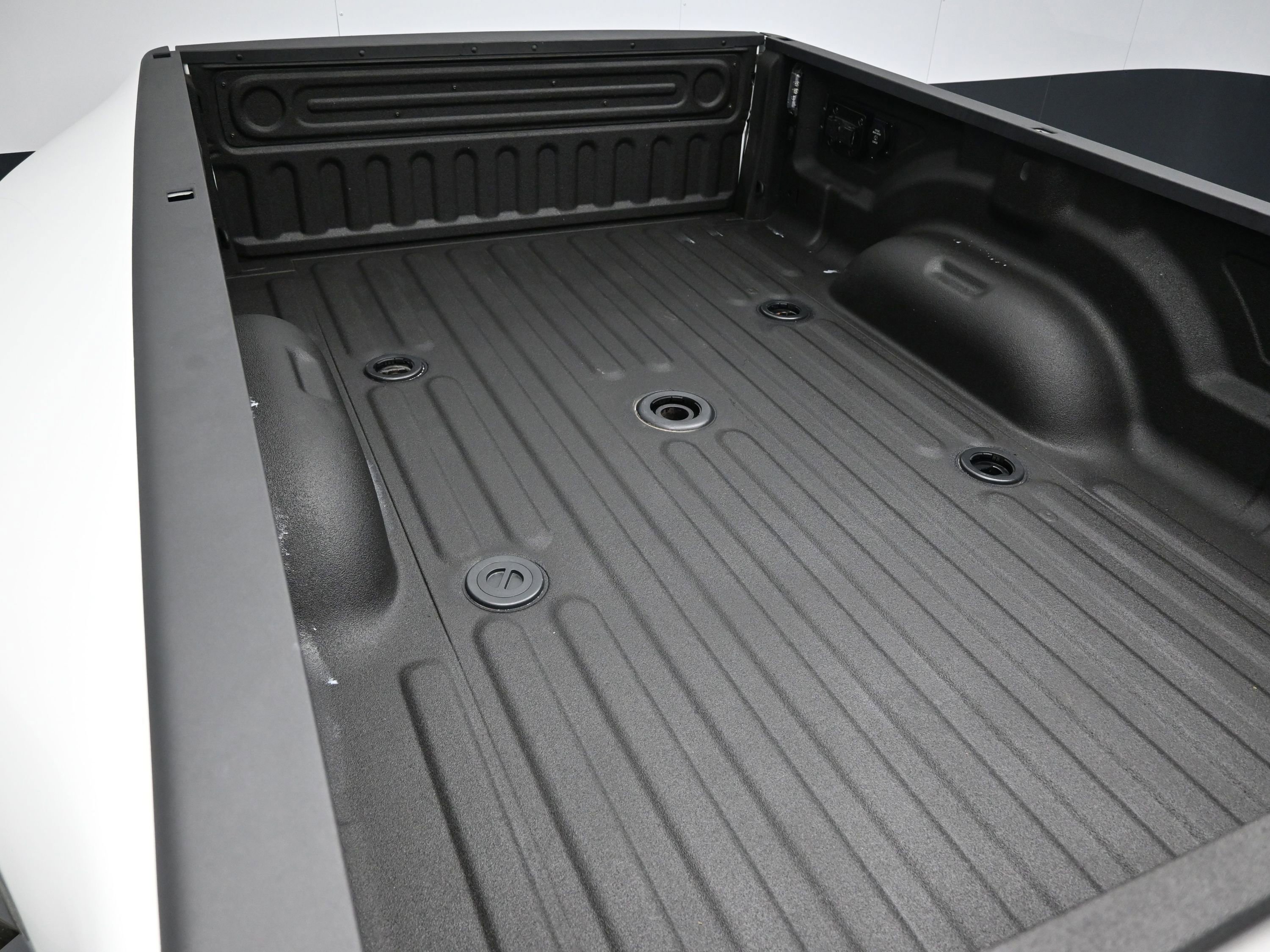 Used 2022 RAM 3500 Limited w/ Night Edition image 43