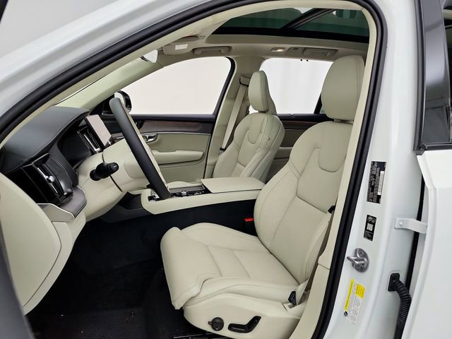 New 2026 Volvo XC90 T8 Ultra w/ Lounge Package image 21