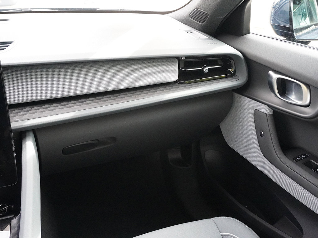 Used 2024 Polestar Polestar 2 AWD/4WD image 35