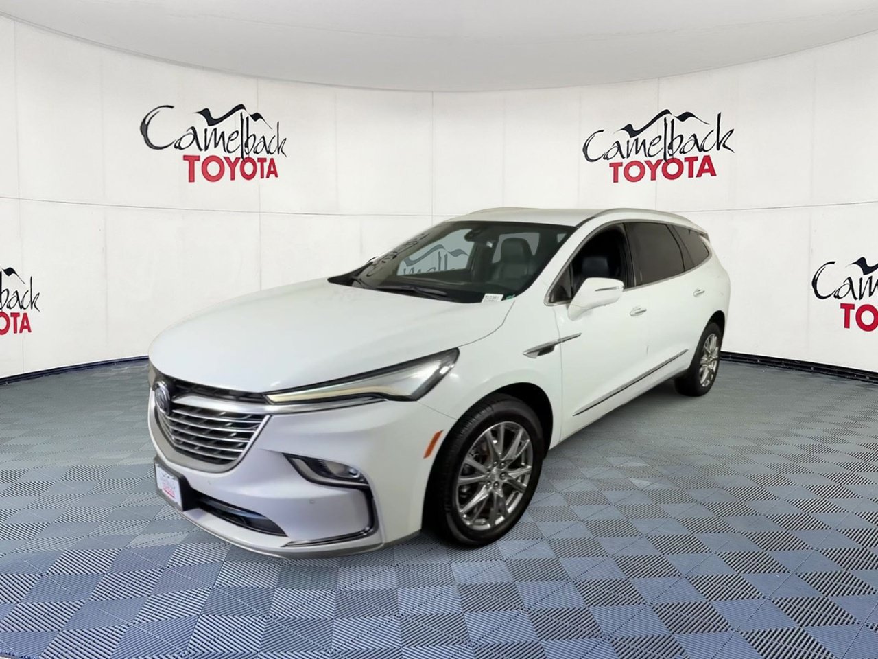 Used 2022 Buick Enclave Premium FWD image 7