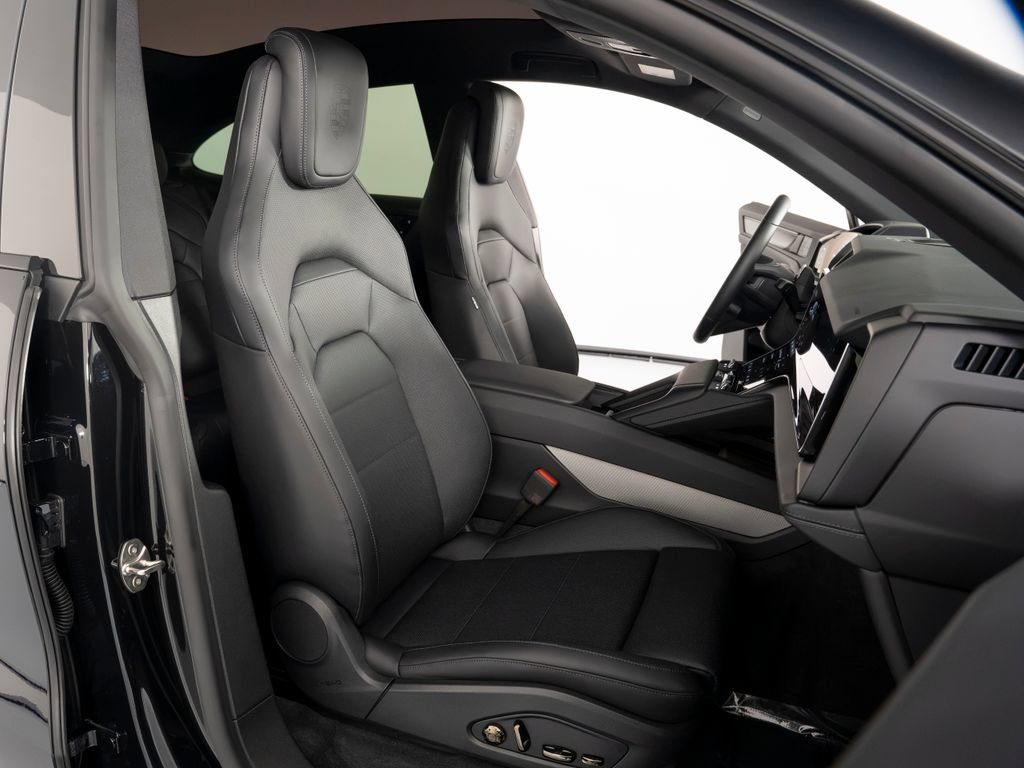 New 2026 Porsche Cayenne S AWD/4WD image 37