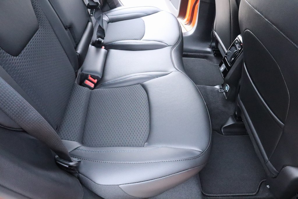 New 2026 Jeep Compass Latitude AWD/4WD image 16