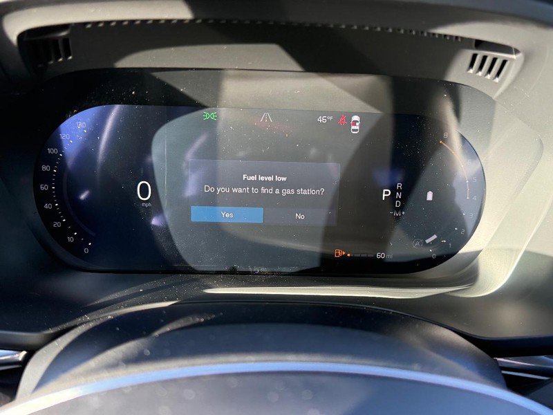 New 2026 Volvo XC60 B5 Core w/ Climate Package AWD/4WD image 14