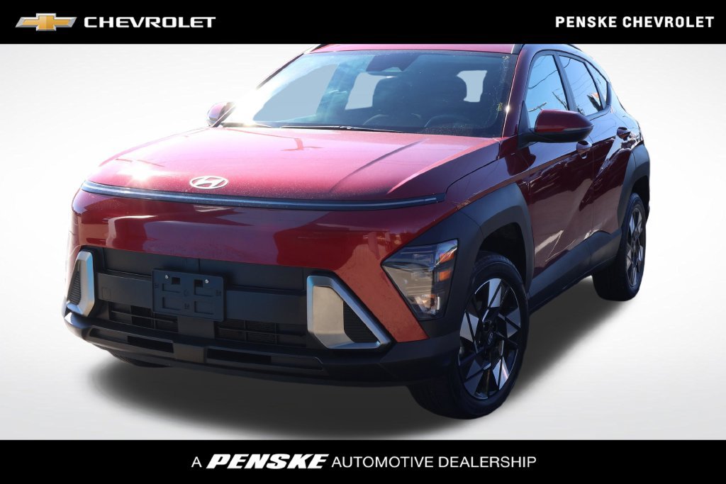Used 2025 Hyundai Kona SEL AWD/4WD image 1