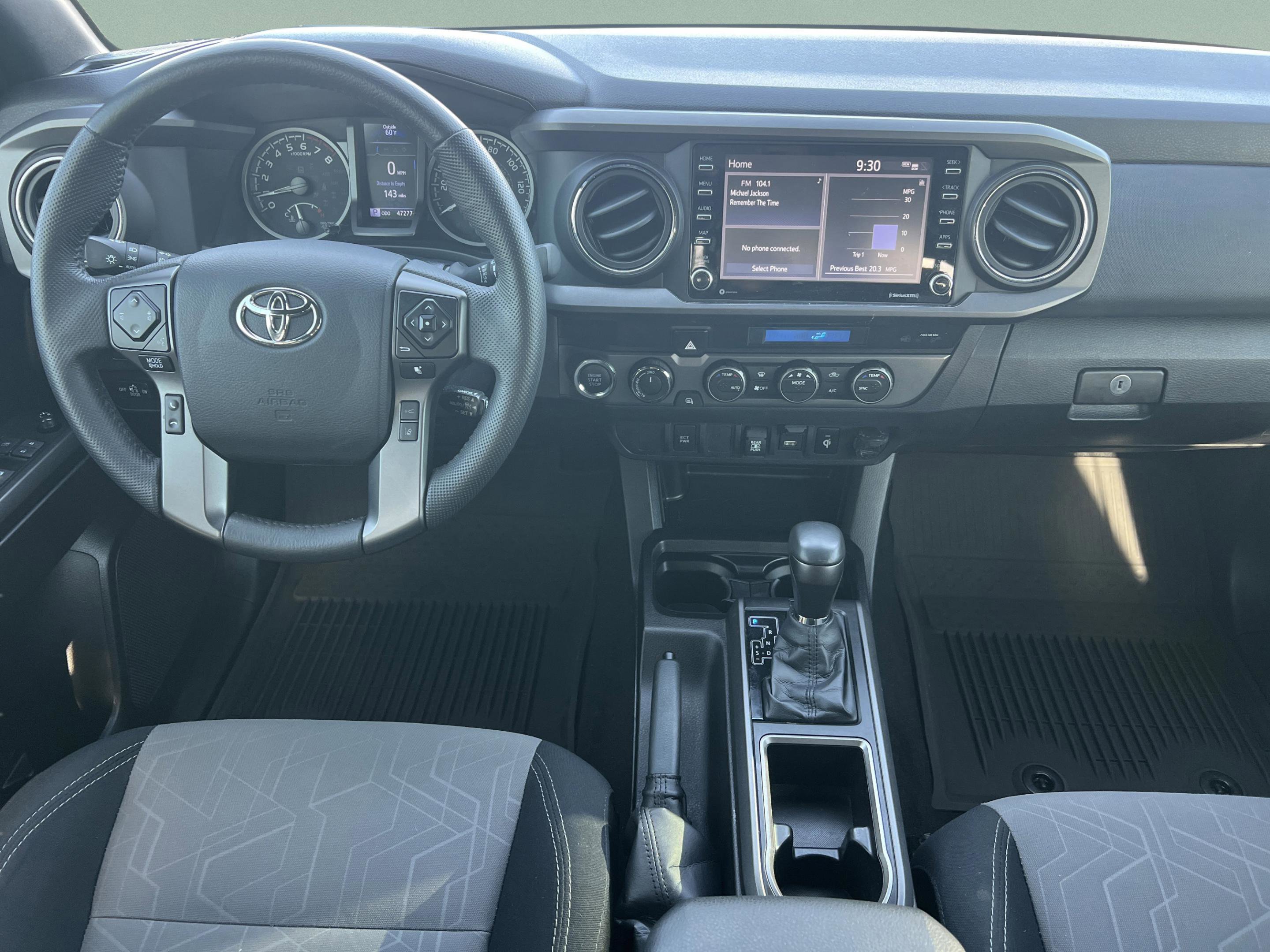 Used 2022 Toyota Tacoma SR image 9