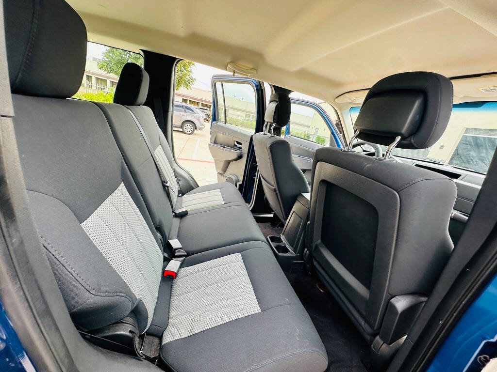 Used 2010 Jeep Liberty Sport image 19