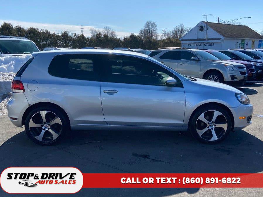 Used 2010 Volkswagen Golf 2-Door image 6