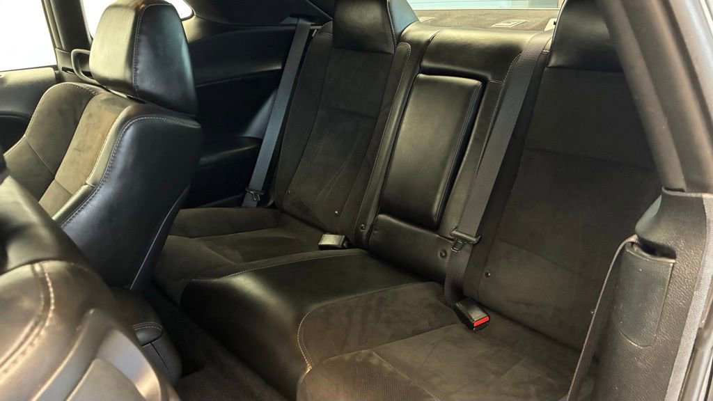 Used 2019 Dodge Challenger R/T Scat Pack w/ 1320 Drag Pack RWD image 39