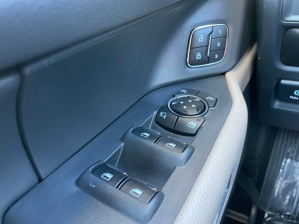 Used 2024 Ford Expedition Max Limited image 29
