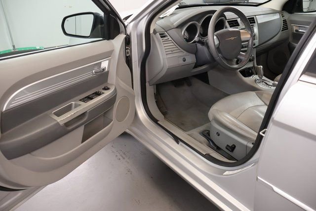 Used 2007 Chrysler Sebring Touring w/ Convenience Group I image 13