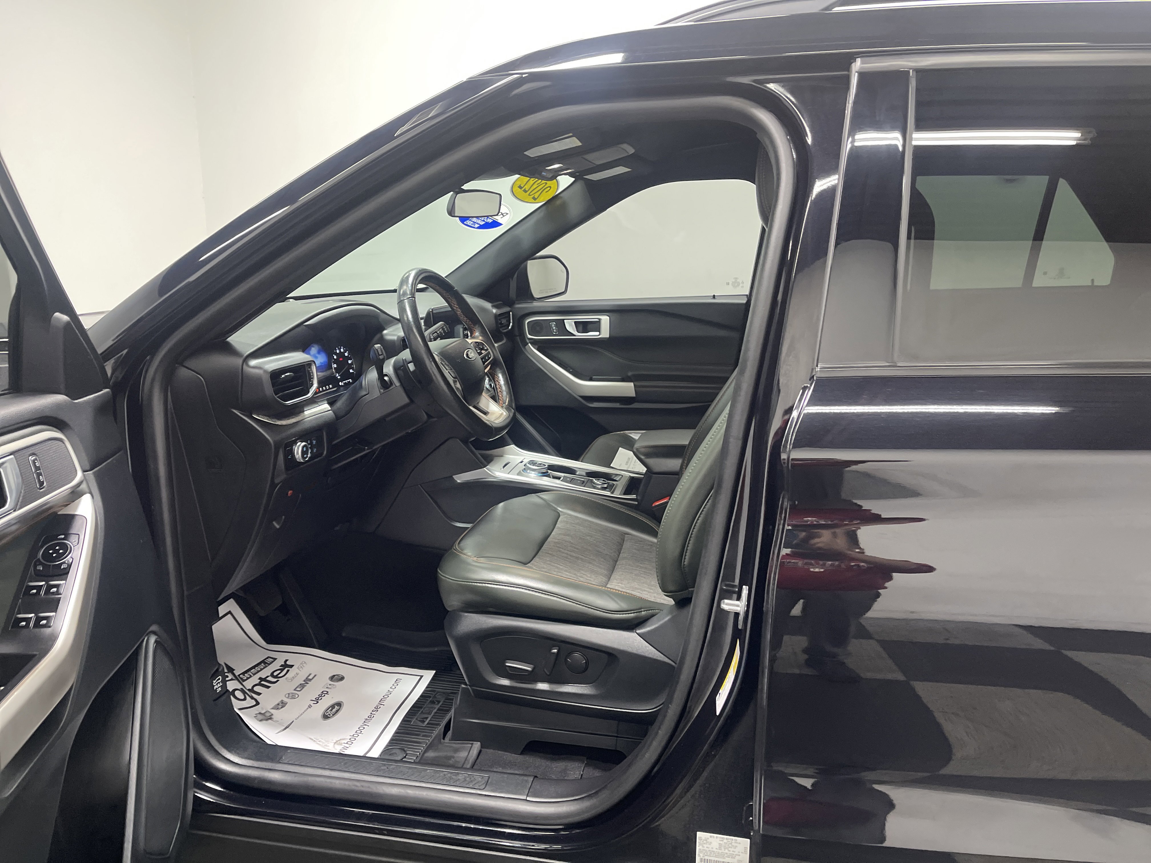 Used 2022 Ford Explorer Timberline image 9