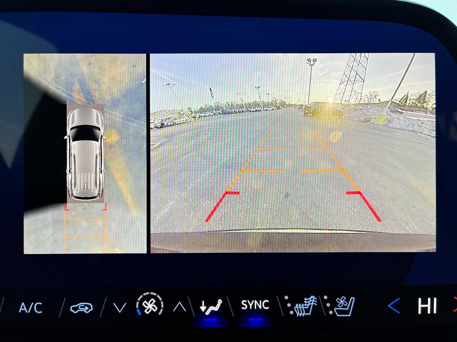 Certified 2024 Chevrolet Traverse RS w/ LPO, Floor Liner Package image 15