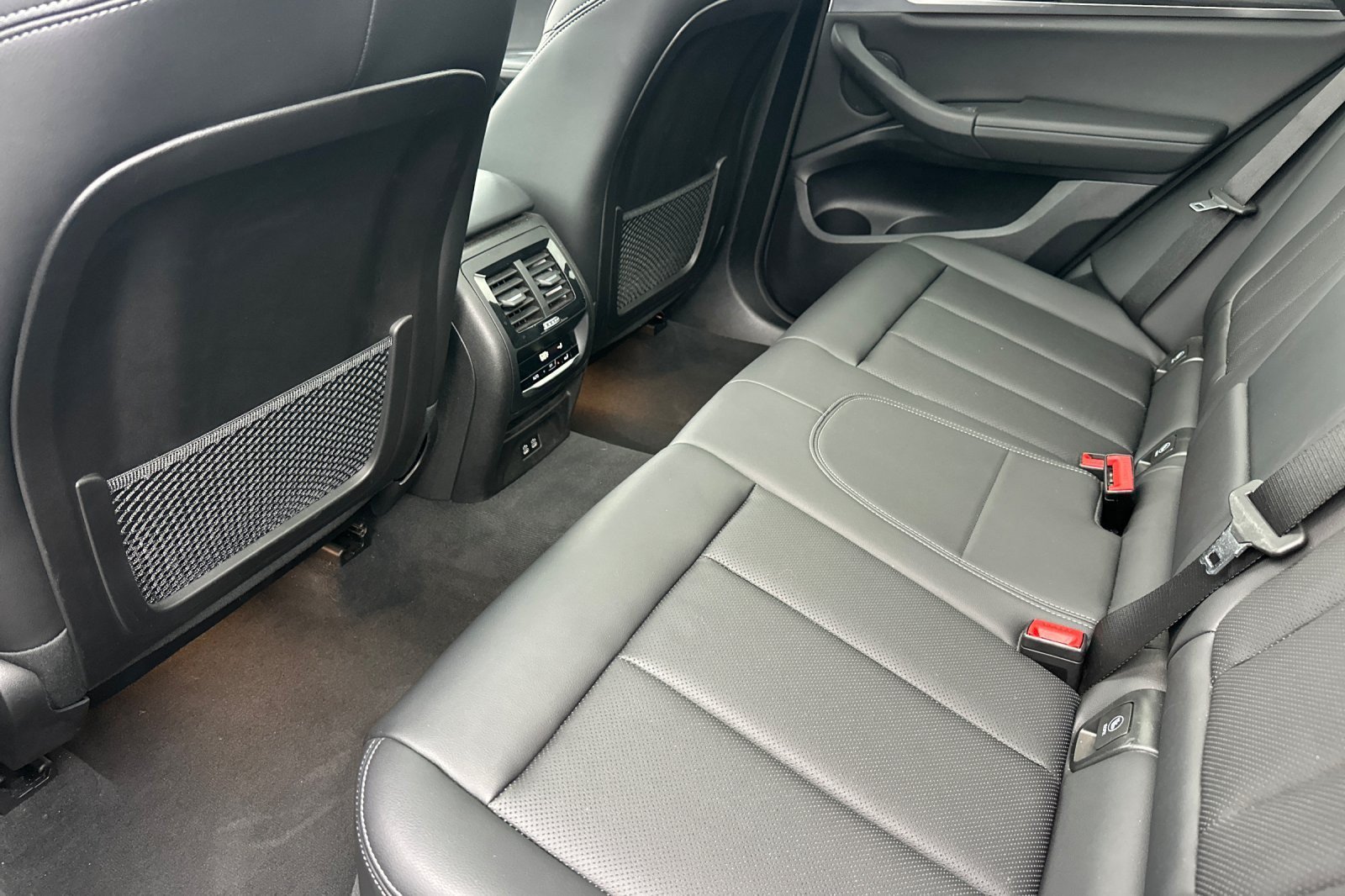 Used 2023 BMW X3 sDrive30i w/ Premium Package RWD image 11