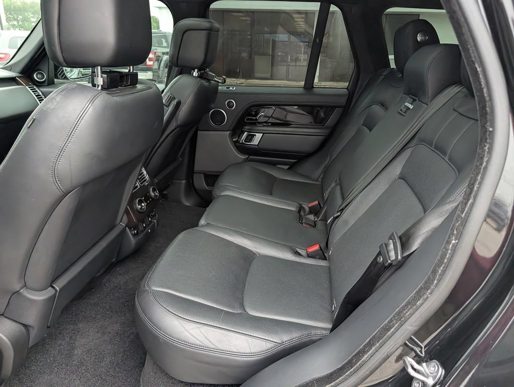 Used 2019 Land Rover Range Rover Supercharged AWD/4WD image 29