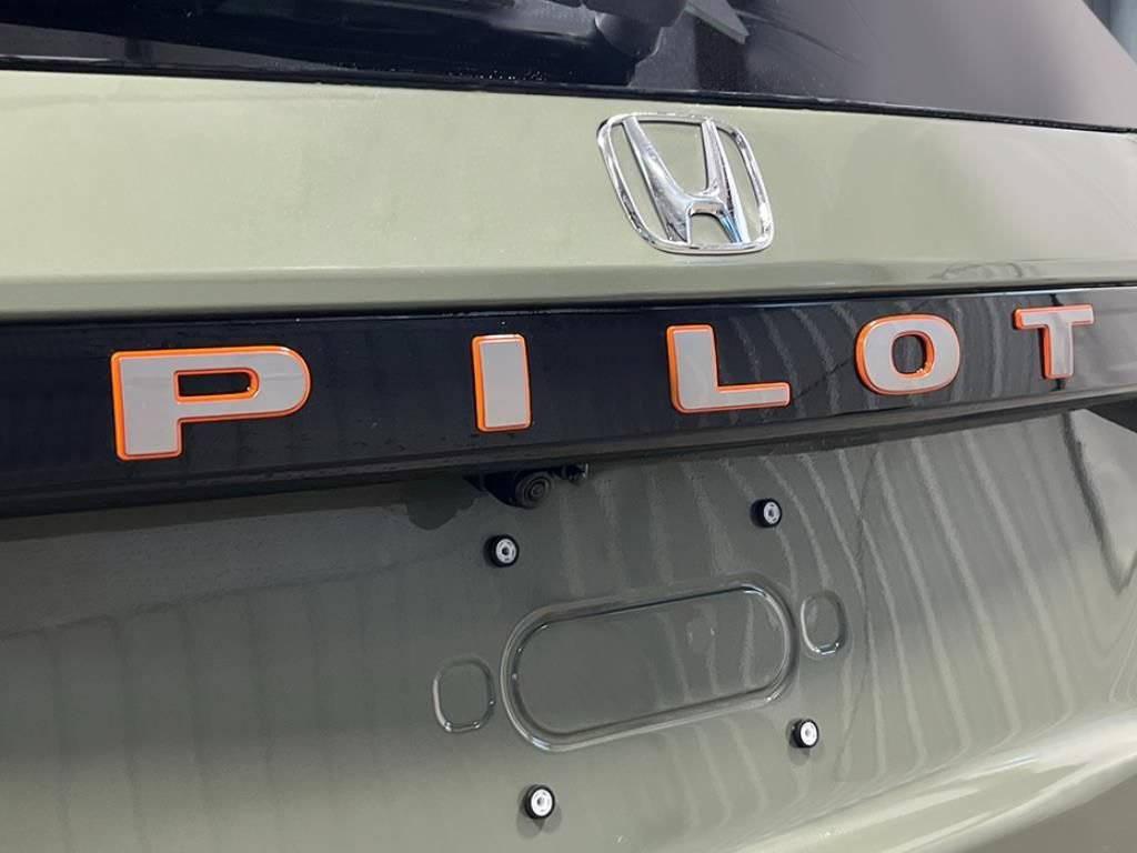 New 2026 Honda Pilot TrailSport image 6