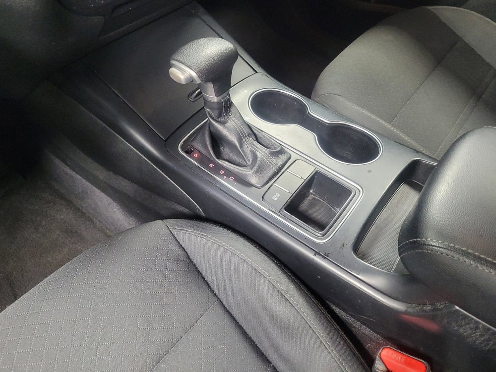 Used 2020 Kia Sorento LX image 26