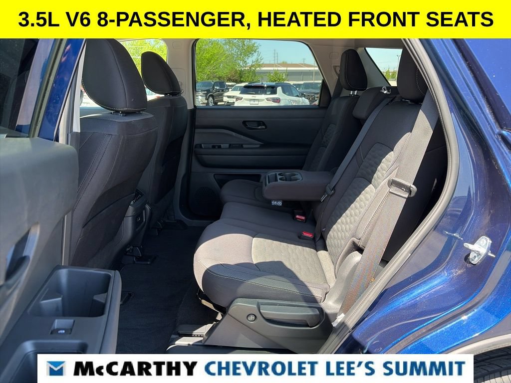 Used 2025 Nissan Pathfinder SV FWD image 45
