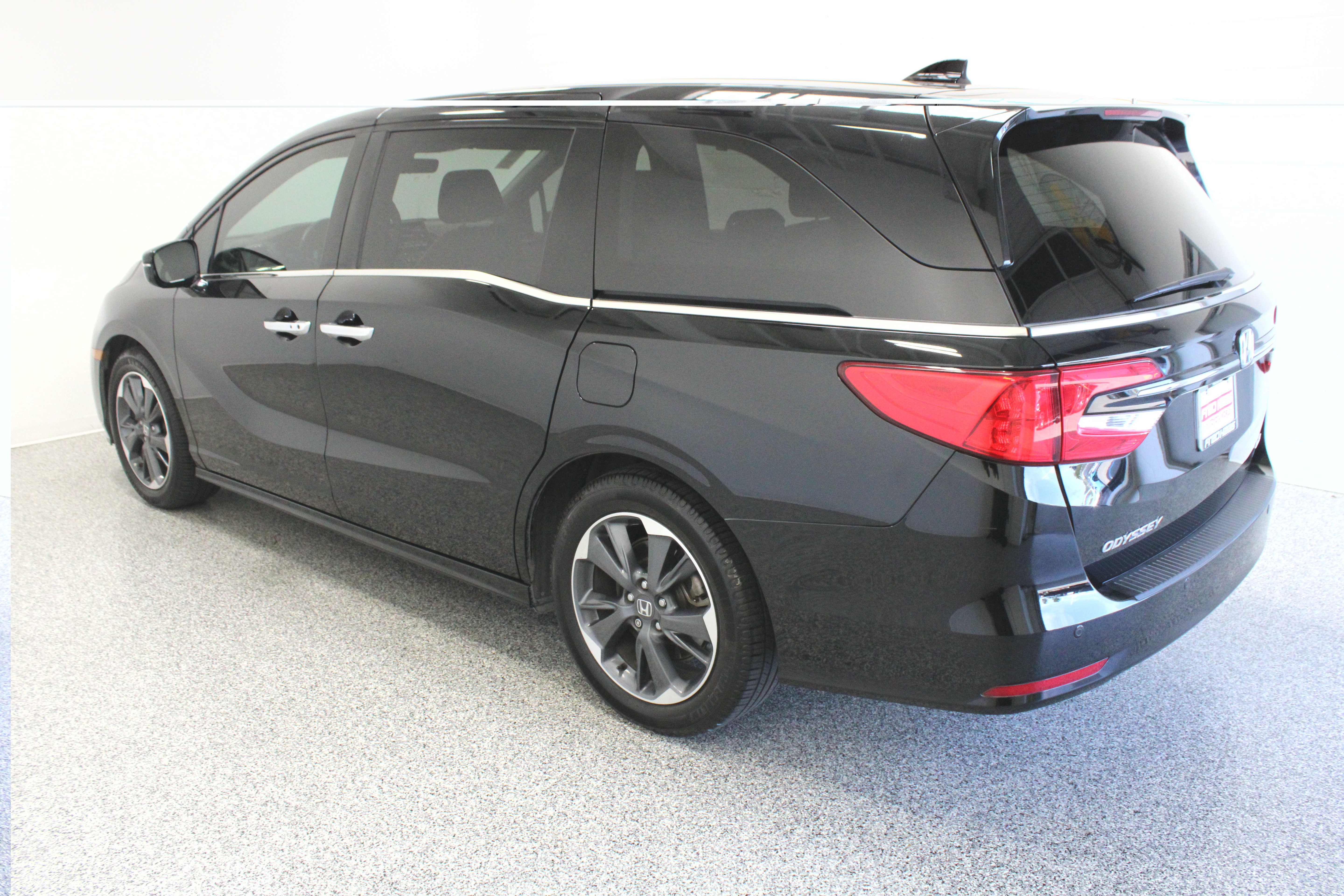 Used 2022 Honda Odyssey Elite image 9
