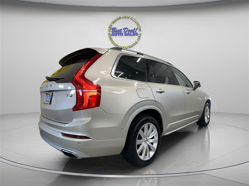 Used 2018 Volvo XC90 T6 Momentum w/ Convenience Package AWD/4WD image 5