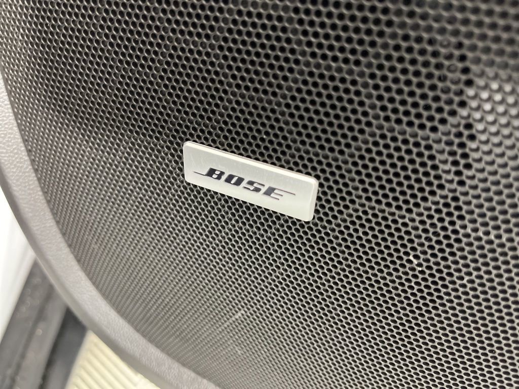 Used 2022 Chevrolet Traverse RS image 23