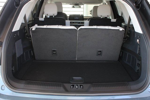 New 2026 Lincoln Aviator Premiere image 52