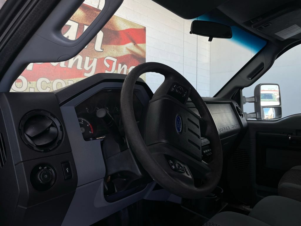 Used 2016 Ford F550 Luxury RWD image 6
