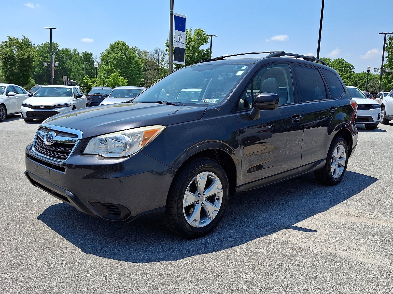 Used 2014 Subaru Forester 2.5i Premium w/ Popular Package #1 AWD/4WD image 3