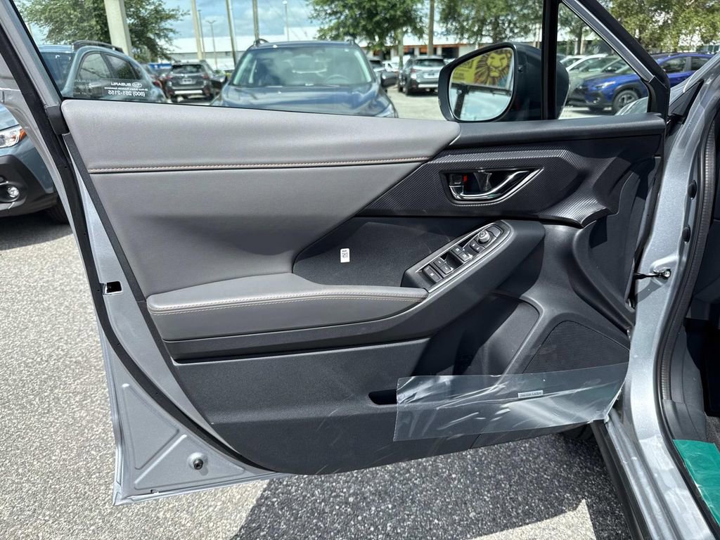 New 2025 Subaru Crosstrek 2.5i Limited w/ Popular Package #3A image 16