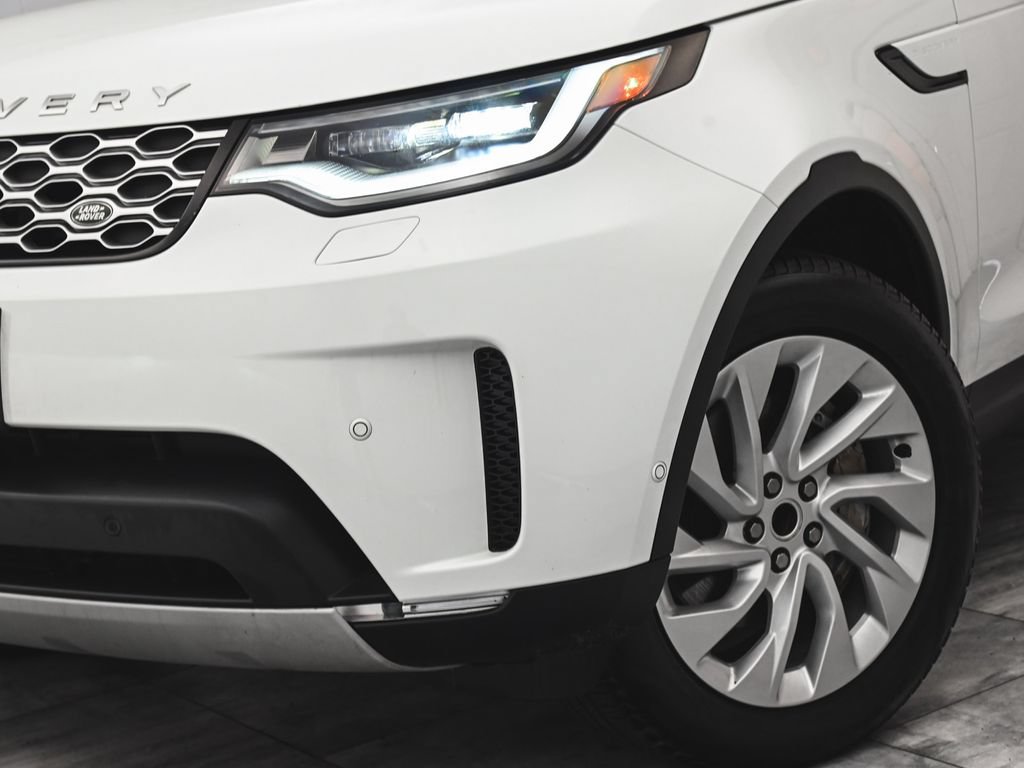 Used 2025 Land Rover Discovery S AWD/4WD image 36
