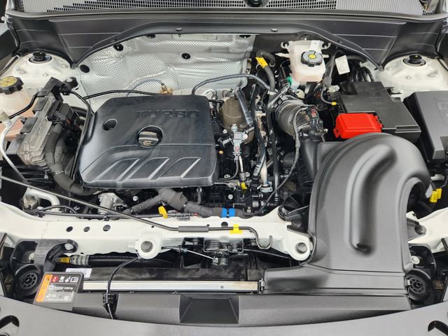 Used 2025 Chevrolet TrailBlazer LT AWD/4WD image 31