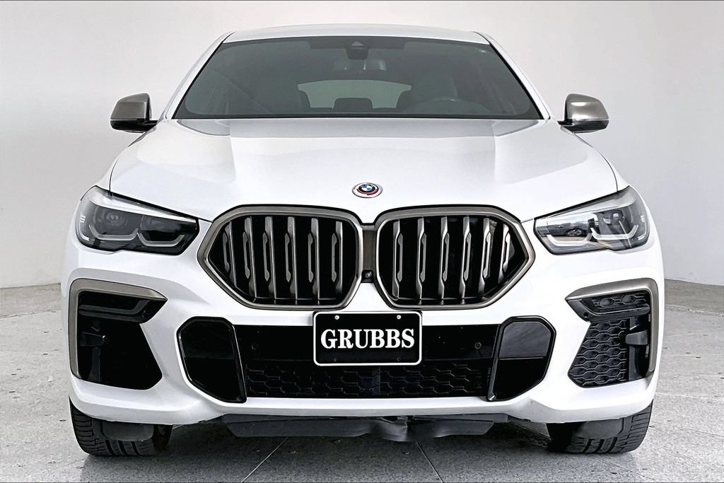 Used 2022 BMW X6 M50i w/ Premium Package AWD/4WD image 3